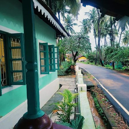 The Bungalow Bogmalo An 1880 Indo Portuguese Heritage Beach Villa South Goa Exterior foto