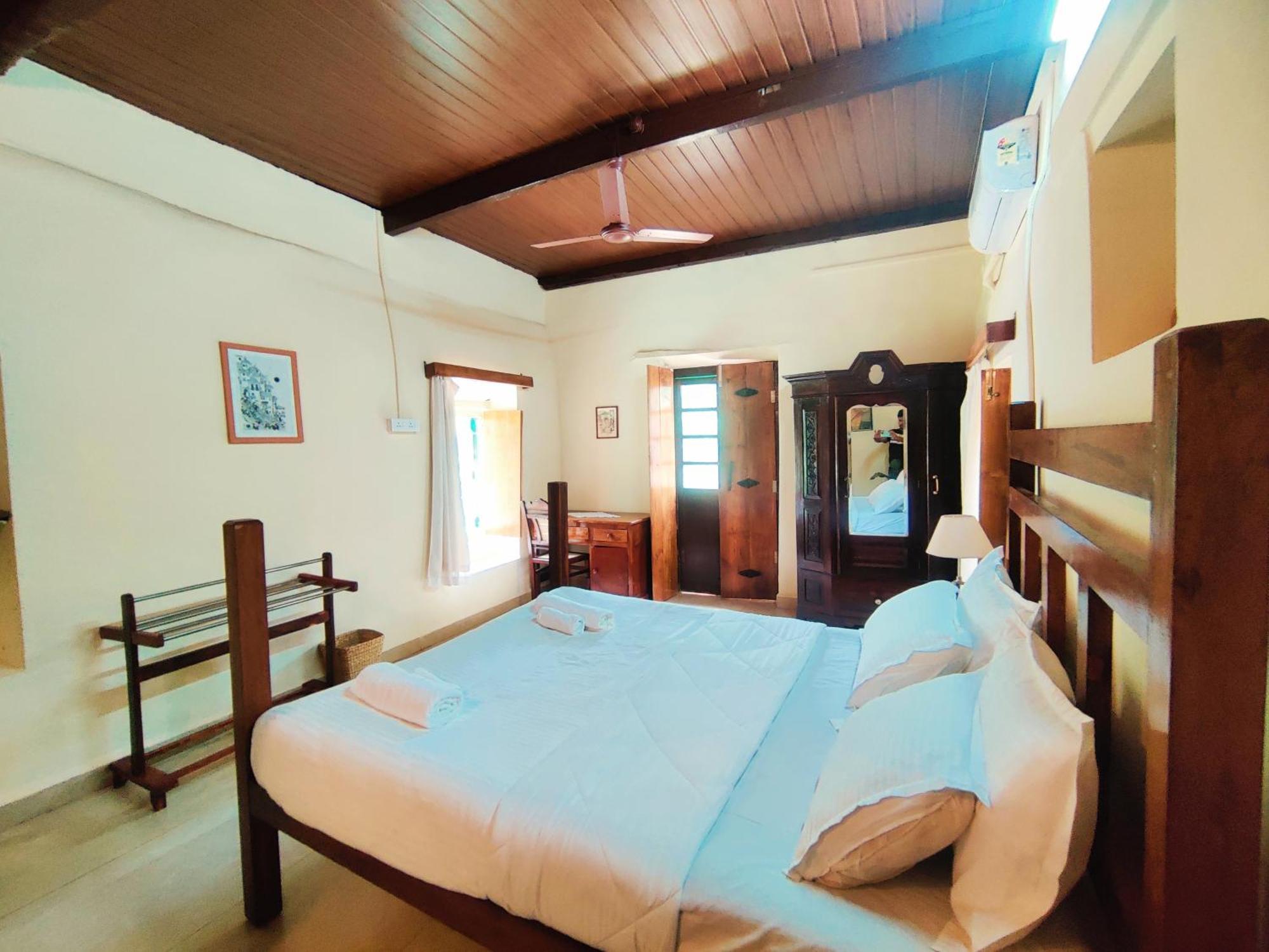 The Bungalow Bogmalo An 1880 Indo Portuguese Heritage Beach Villa South Goa Exterior foto