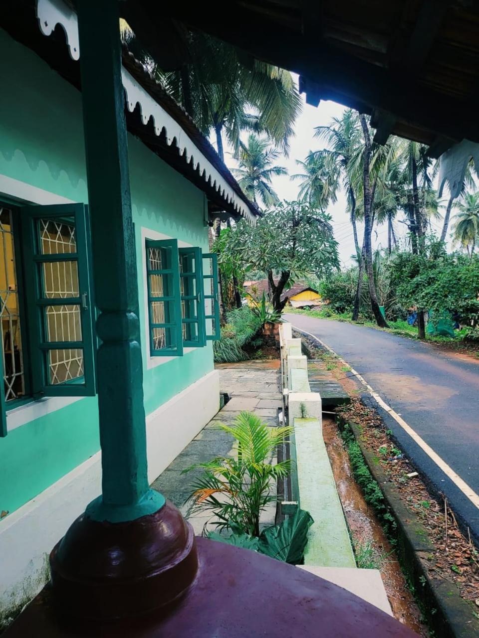 The Bungalow Bogmalo An 1880 Indo Portuguese Heritage Beach Villa South Goa Exterior foto